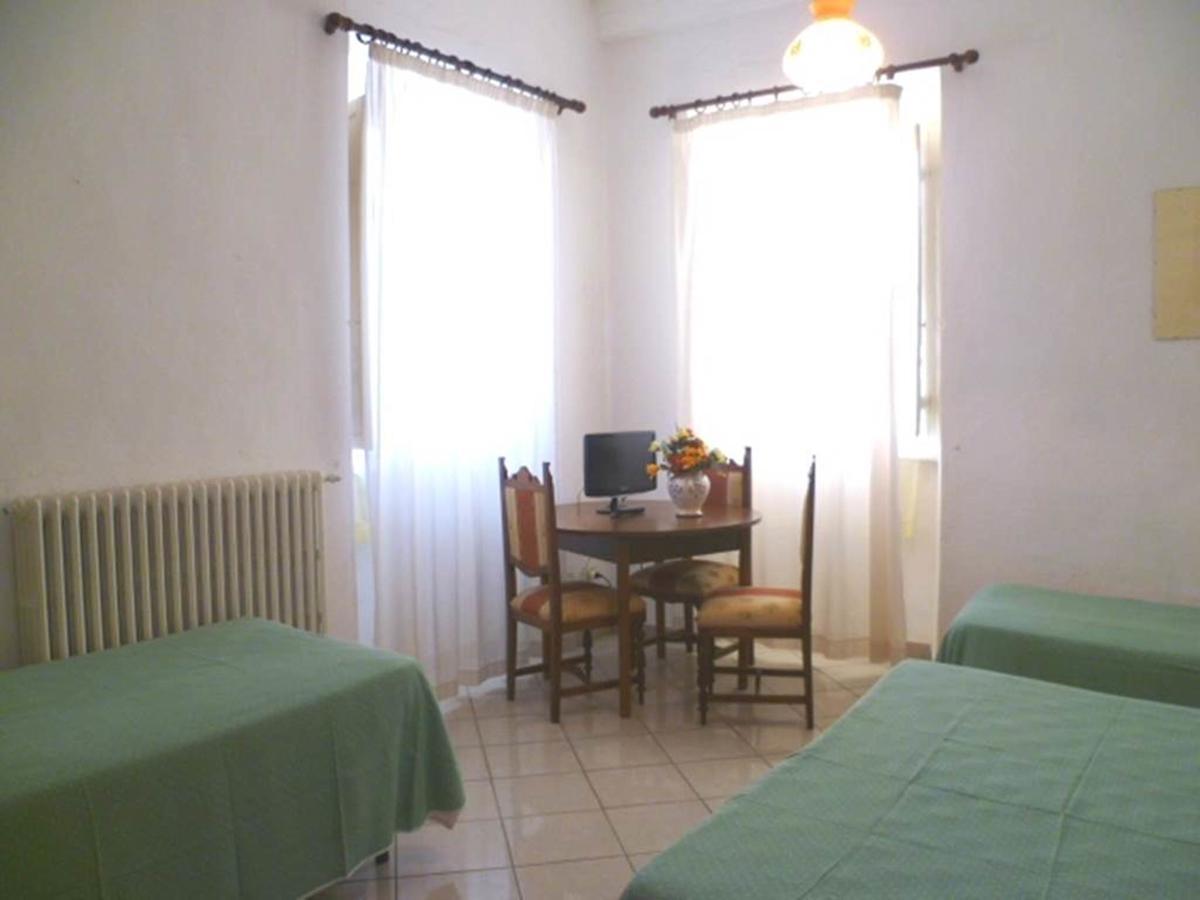 Albergo Ape Elbana Portoferraio Εξωτερικό φωτογραφία