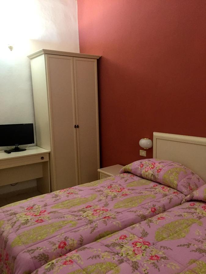 Albergo Ape Elbana Portoferraio Εξωτερικό φωτογραφία