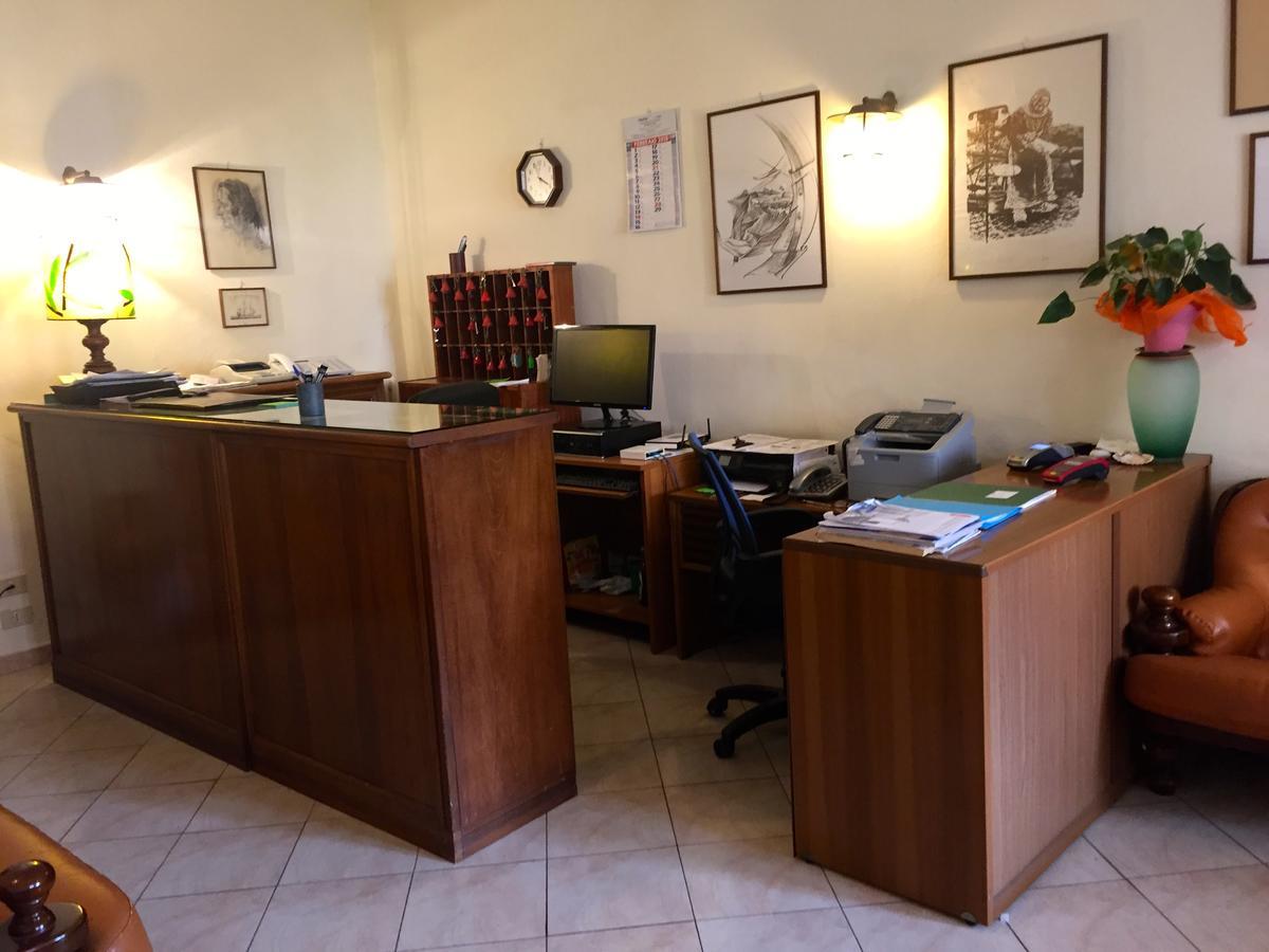 Albergo Ape Elbana Portoferraio Εξωτερικό φωτογραφία